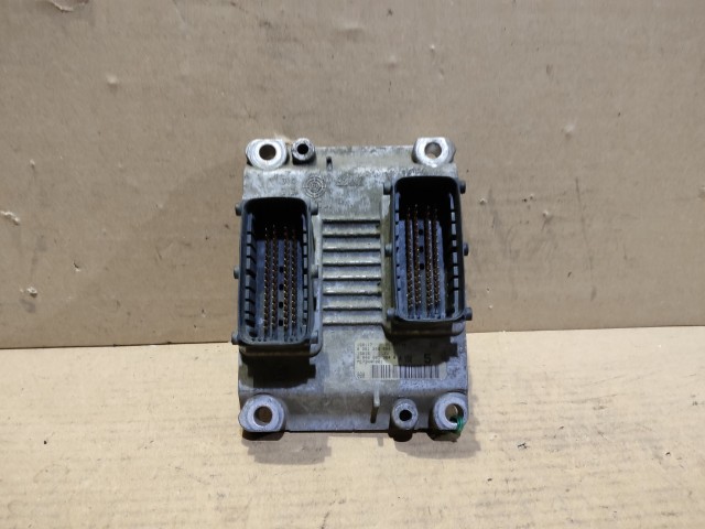 Fiat Punto II. 1999-2003 1,2 16v  Centraline motore  0261206980 , 46801964