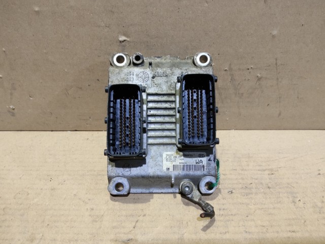 Opel Corsa C 2000-2009 Centraline motore usate  Bosch   