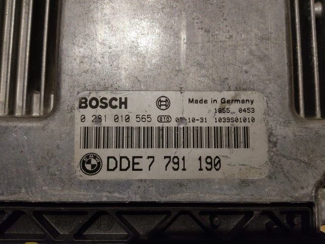 BMW 3 2000-2012 Centraline motore usate  Bosch   