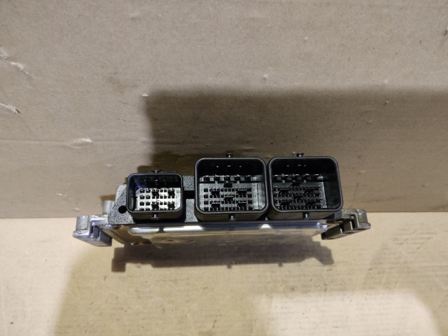 Peugeot 308 2007-2014 Centraline motore usate  Bosch   