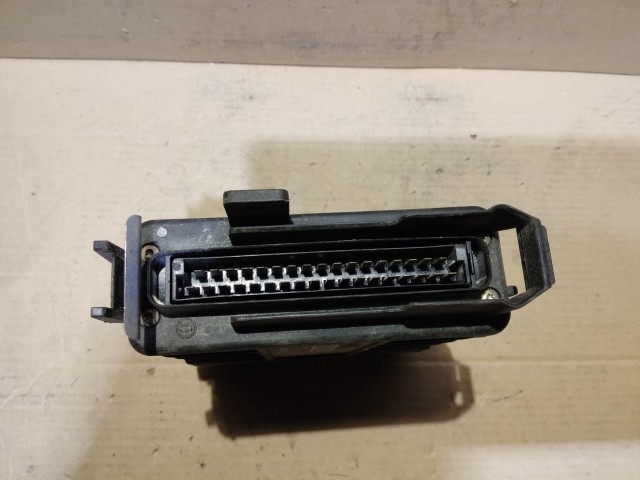 Volkswagen Polo 1995 Centraline motore usate  Bosch   