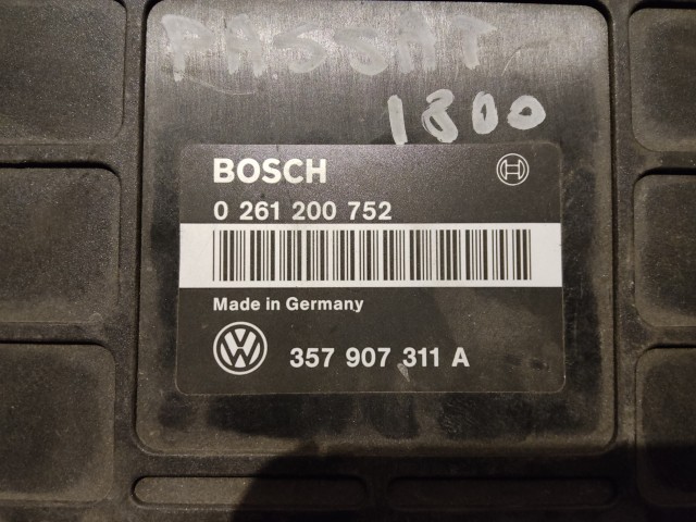 Volkswagen Passat 1995 Centraline motore usate  Bosch   