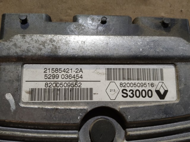 Renault Scenic II 2003-2009 Centraline motore usate    