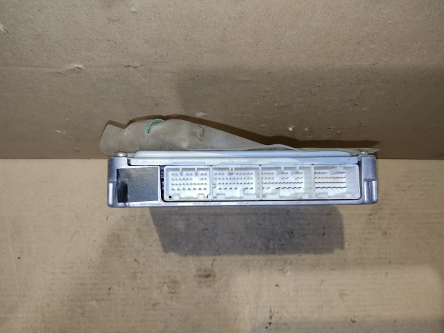 Toyota Corolla 2001-2007 Centraline motore usate  Denso   