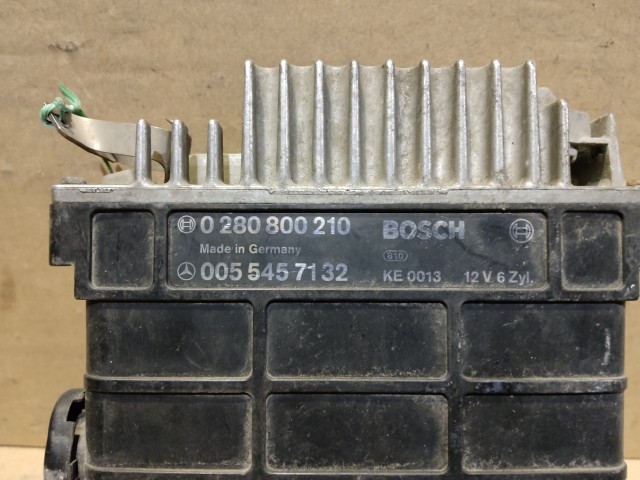 Mercedes Benz E 1995 Centraline motore usate  Bosch   